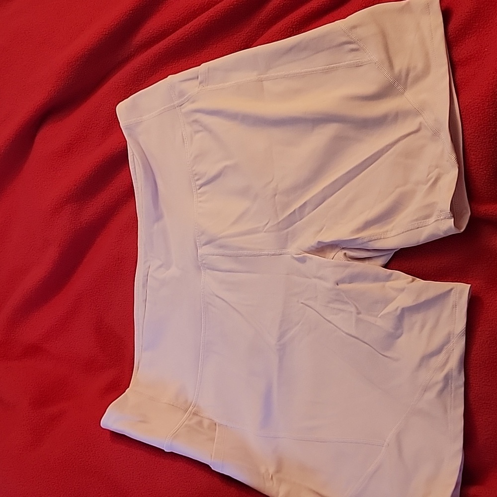 Tek Gear Shapewear, 7" shorts, 2 pockets, light pink, 2x, excellent condition